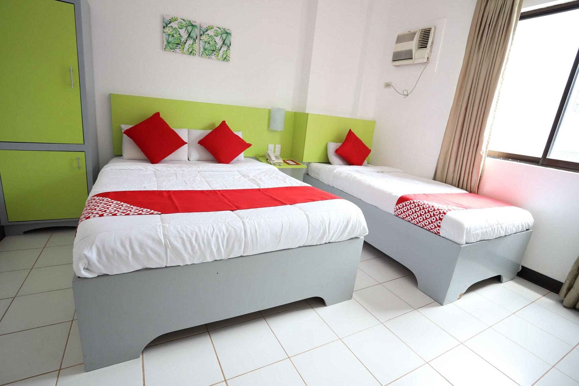 Oyo 210 Apple Tree Suites Cebu Екстериор снимка
