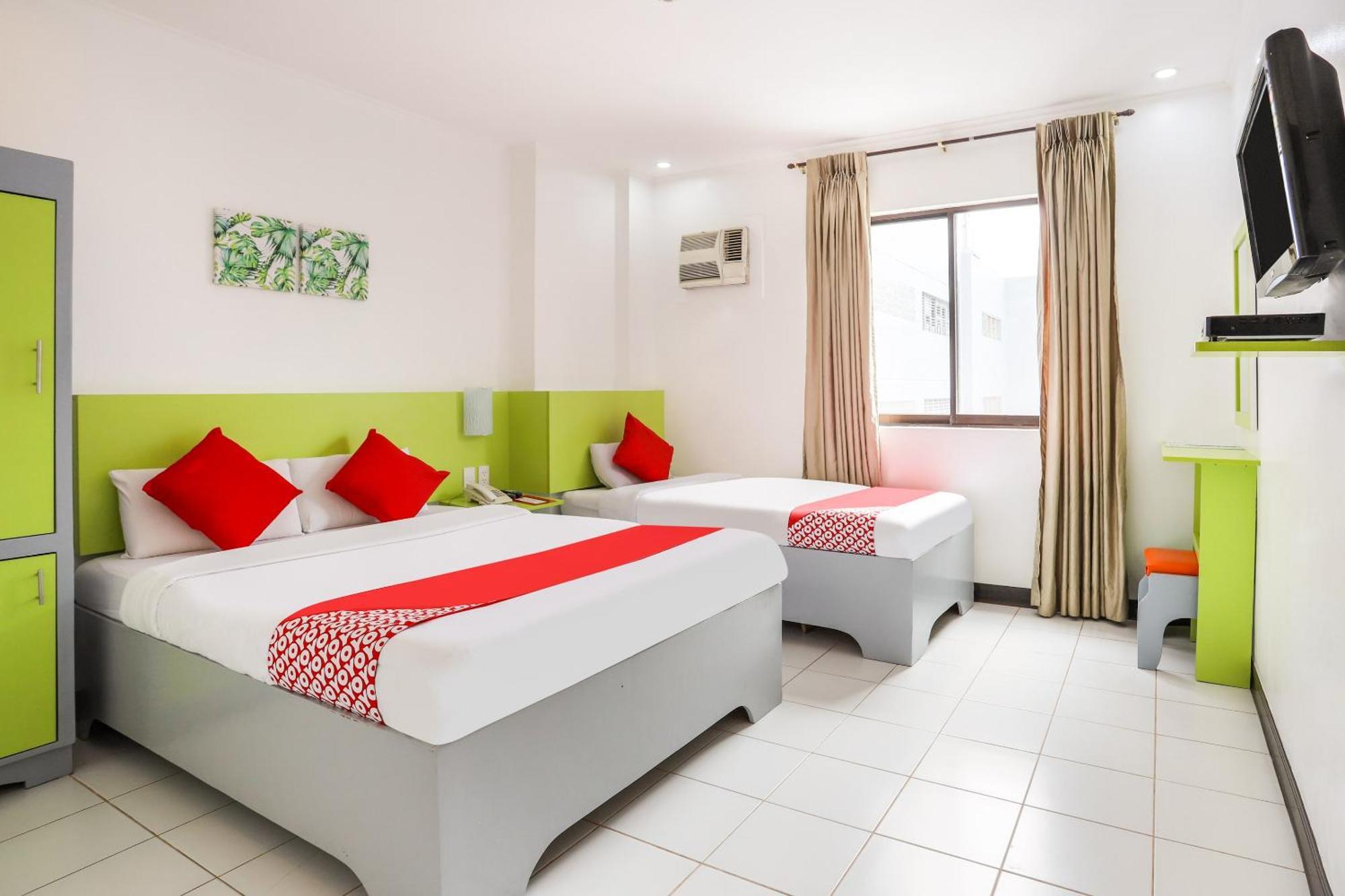 Oyo 210 Apple Tree Suites Cebu Екстериор снимка