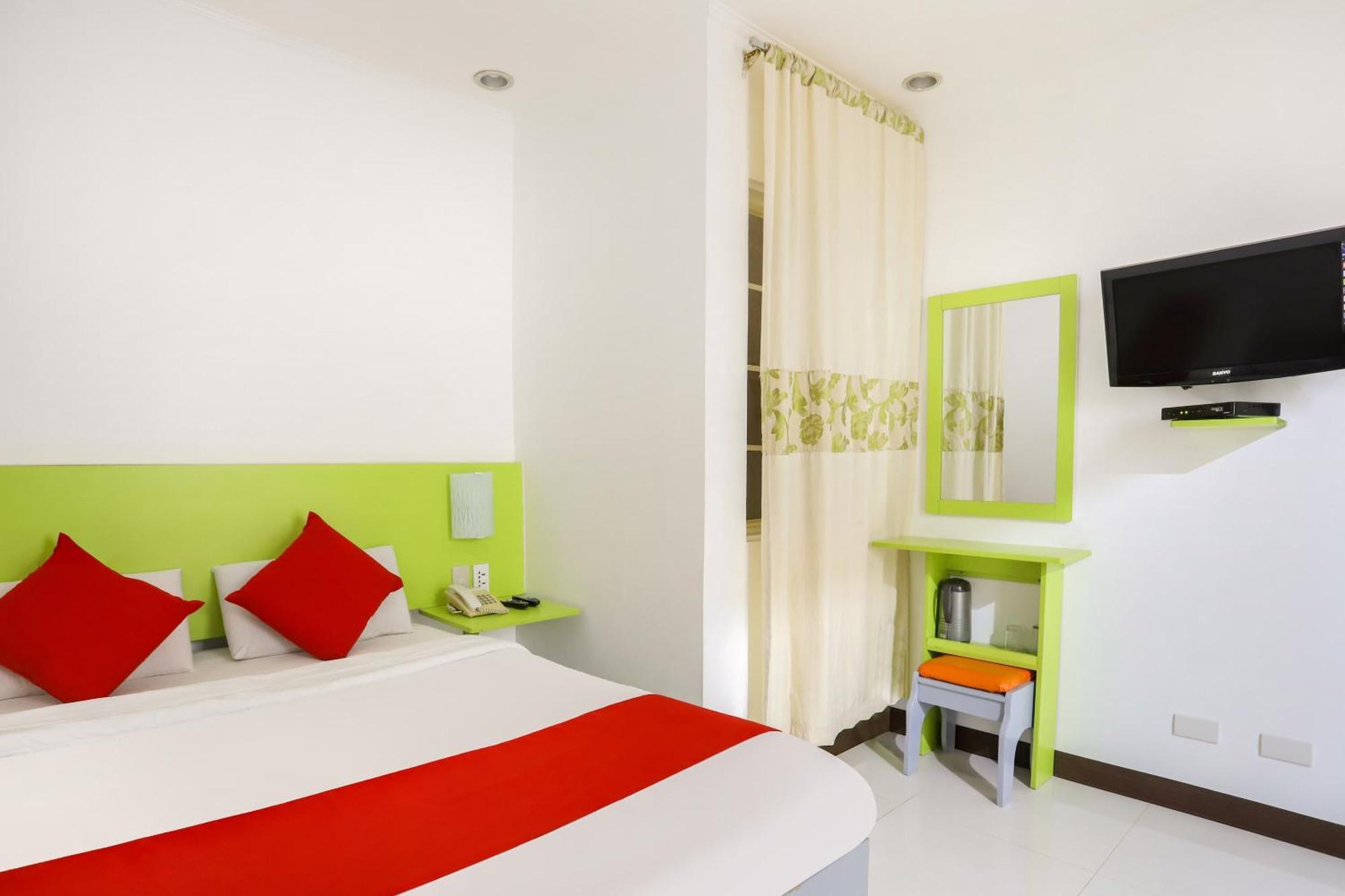 Oyo 210 Apple Tree Suites Cebu Екстериор снимка