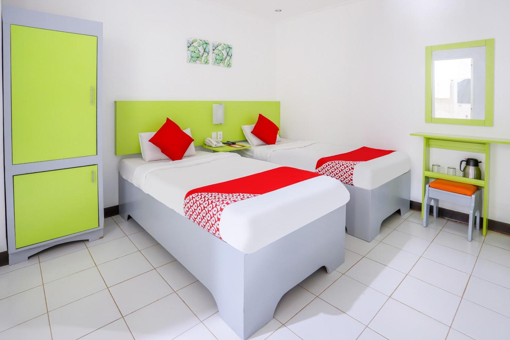 Oyo 210 Apple Tree Suites Cebu Екстериор снимка
